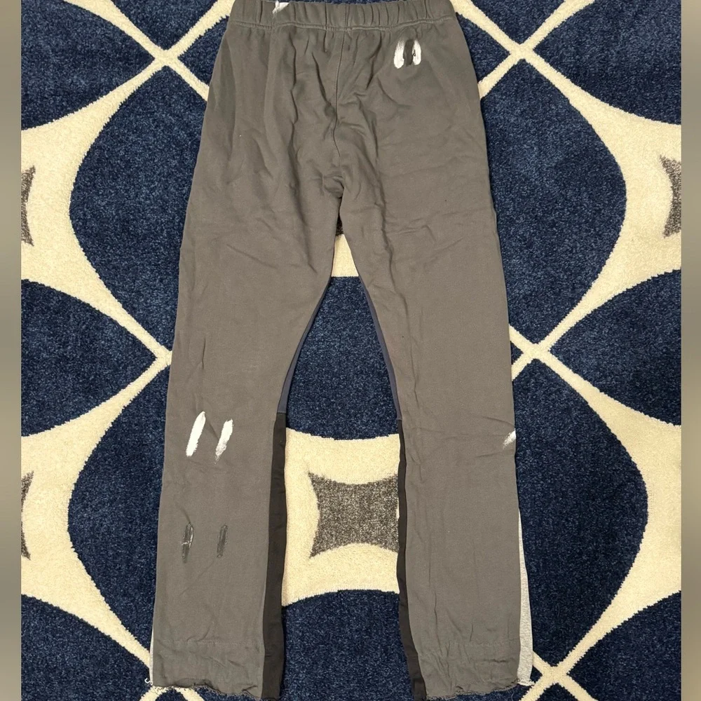 Gallery Dept Painted Flare Sweatpants Dark Gray Size Medium or X-Large